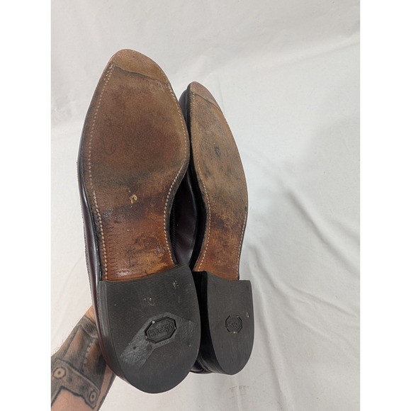 Allen Edmonds Mens Berwick Tassel Loafers‎ SZ 9.5 C Burgundy Wingtip Dress Shoes